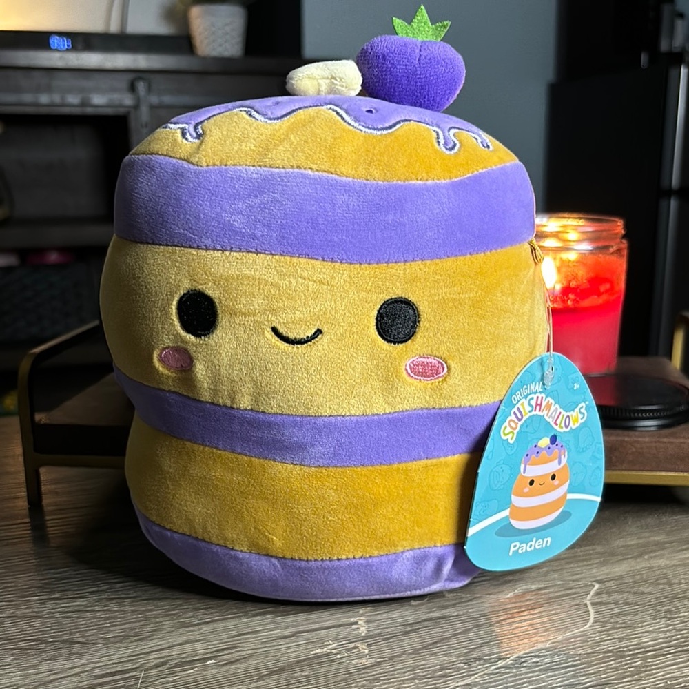 NWT Paden the Blueberry Pancake Stack Squishmallow 8”